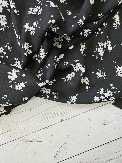 Black & White Floral {by the half yard}