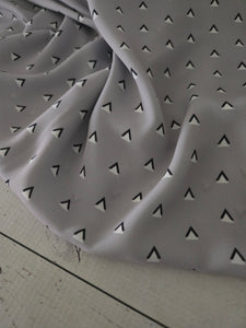 Gray, Black & White Triangles {by the half yard}