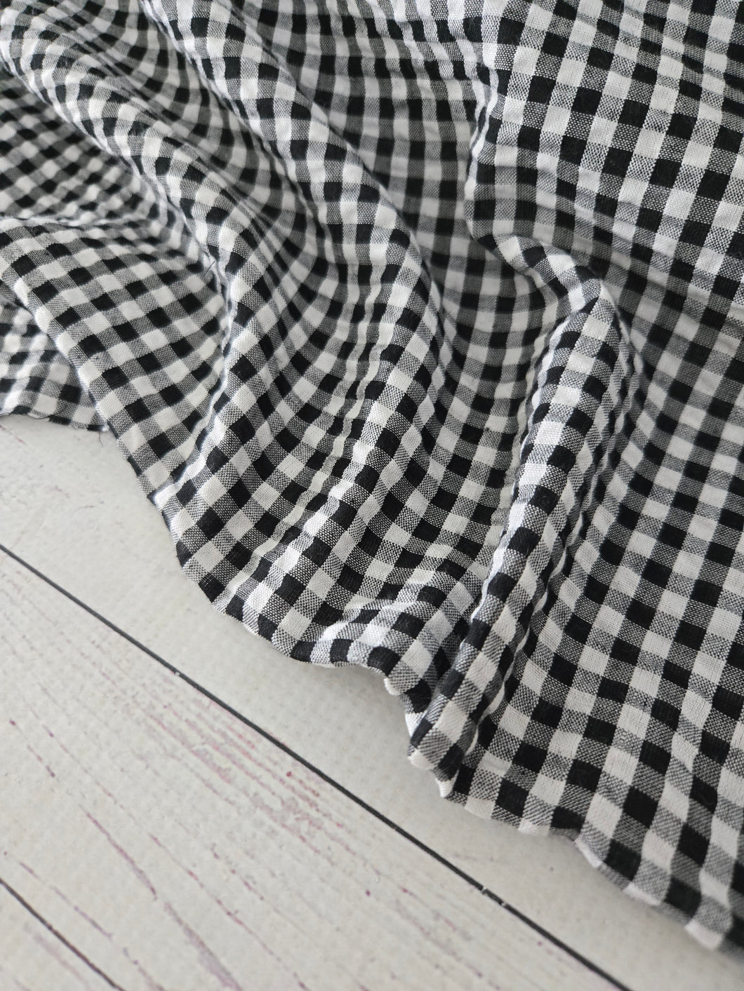 Black & White Gingham Seersucker Cotton {by the half yard}