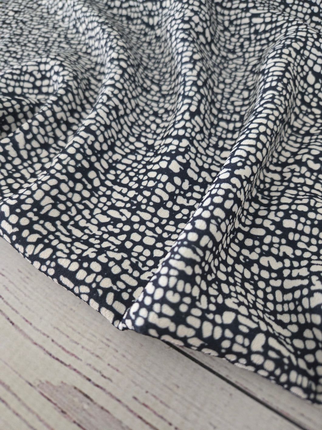 Black & Ivory Geometric Print {by the half yard}