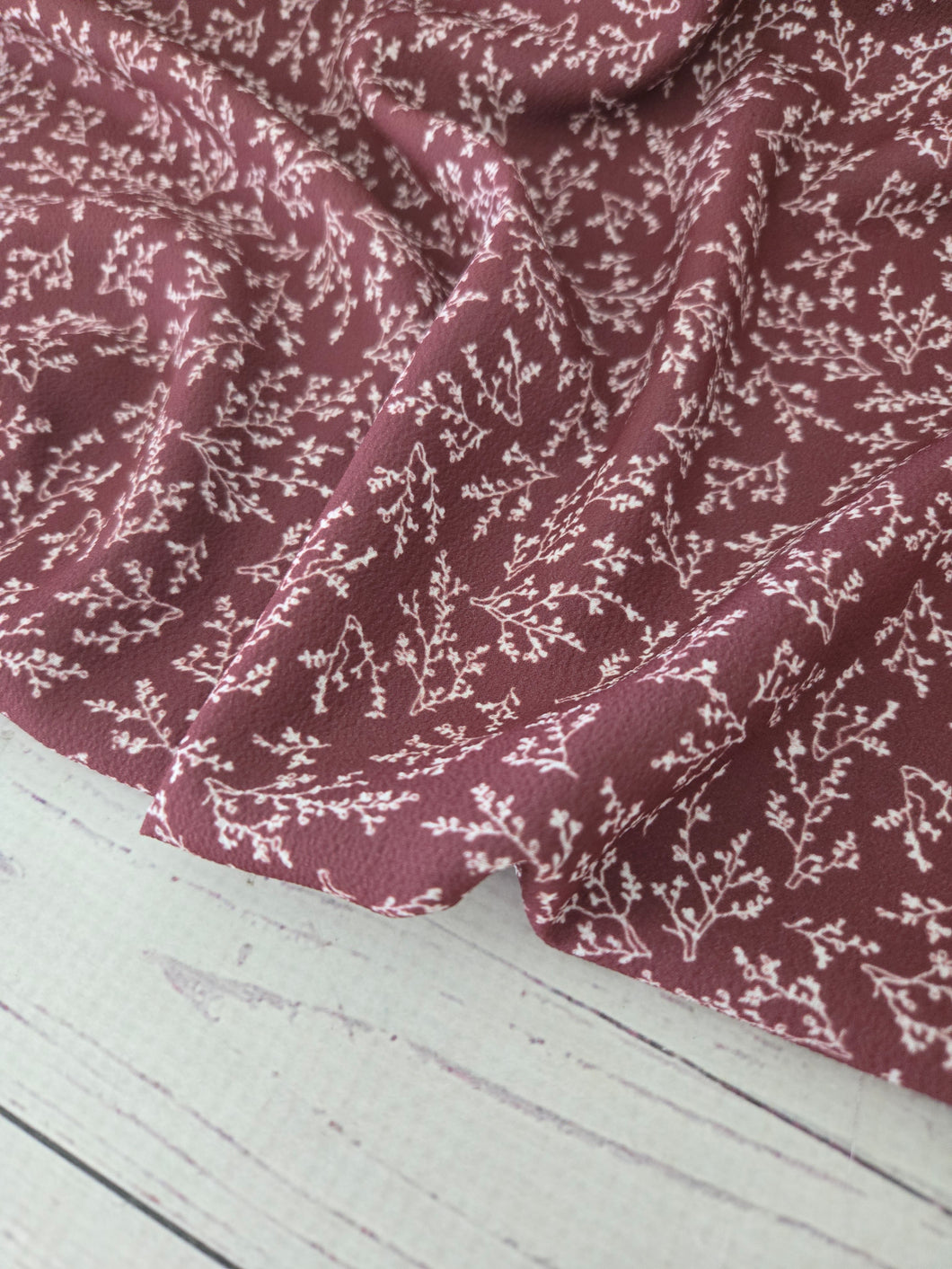 *REMNANT* 3 Yds- Exclusive Design- Henna Petite Vine Print