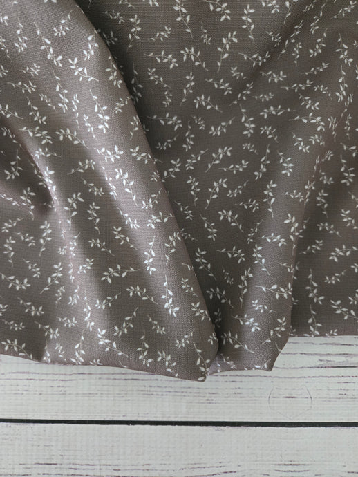 Exclusive Design- Dark Olive Petite Vines Poly Slub {by the half yard}