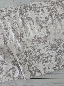 Distressed Taupe & Cream Print {by the half yard}