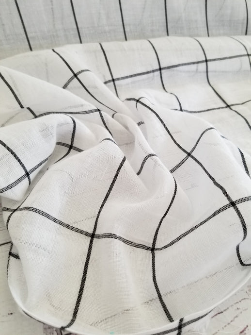 Ivory & Black Cotton Gauzy Woven Look Blend {by the half yard}